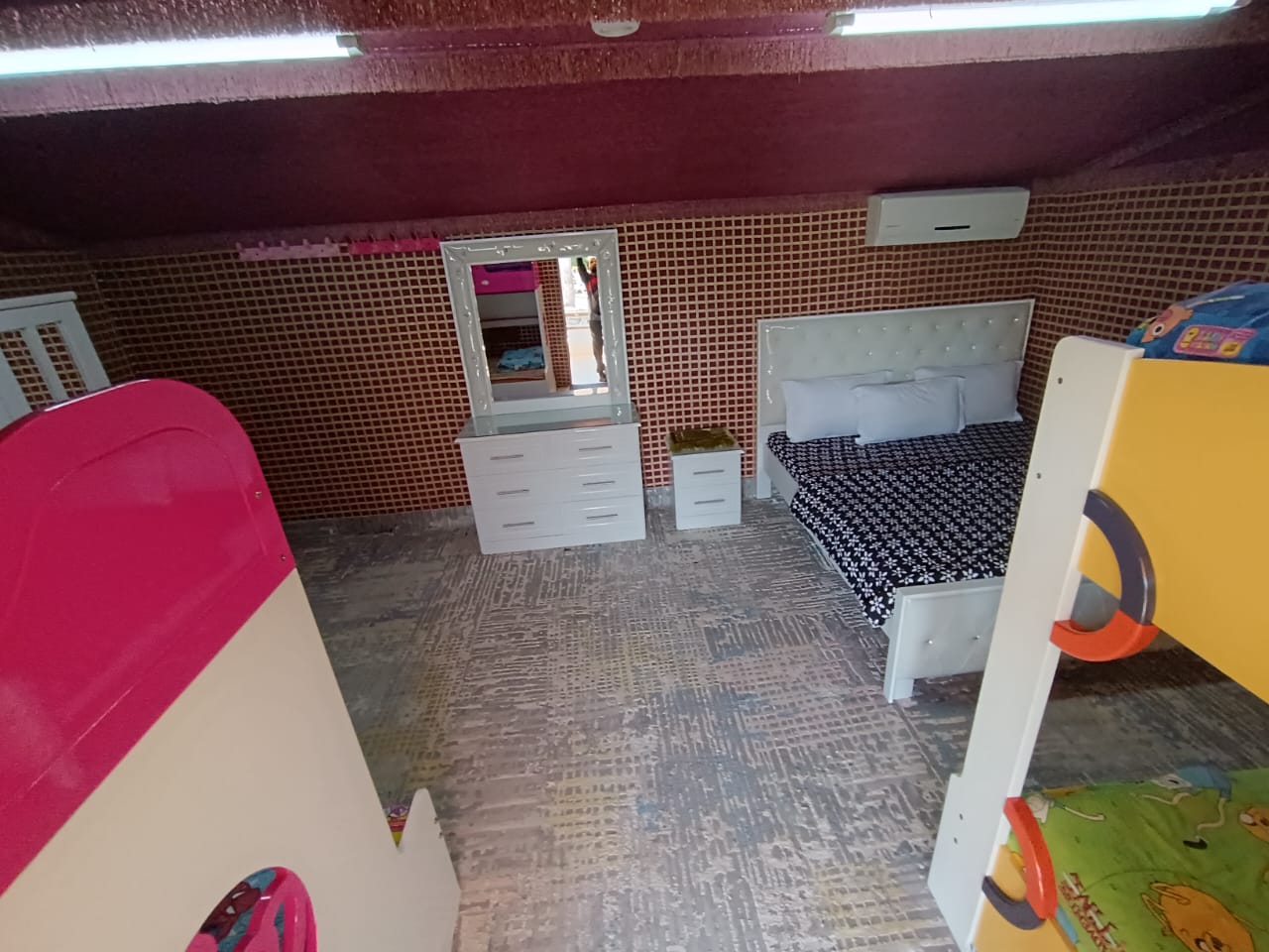 WhatsApp Image 2025-11-03 at 11.30.21 PM (1)